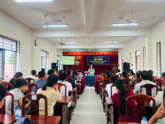 TRƯỜNG THPT LÊ QUÝ ĐÔN: TỔ CHỨC HỘI NGHỊ CHA MẸ HỌC SINH NĂM HỌC 2025-2026